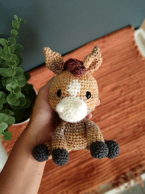 amigurumi Monty horse