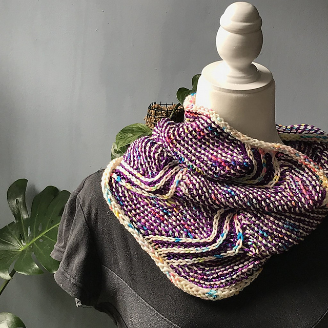 Off the Map Cowl