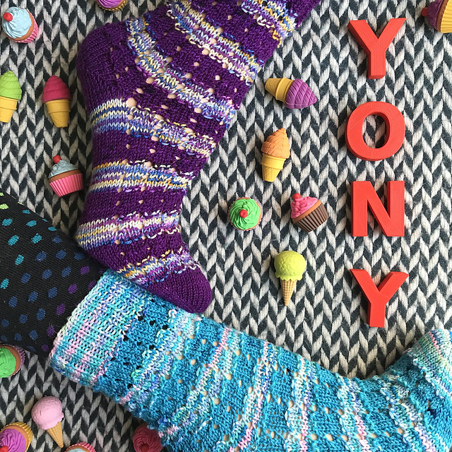 Frontosa Striped Socks