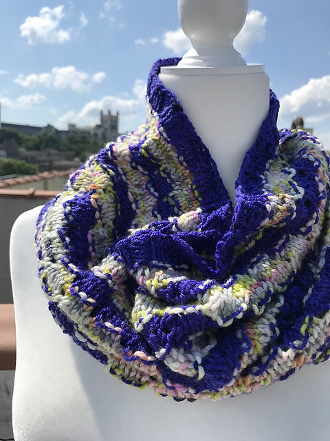 Frontosa DK Cowl