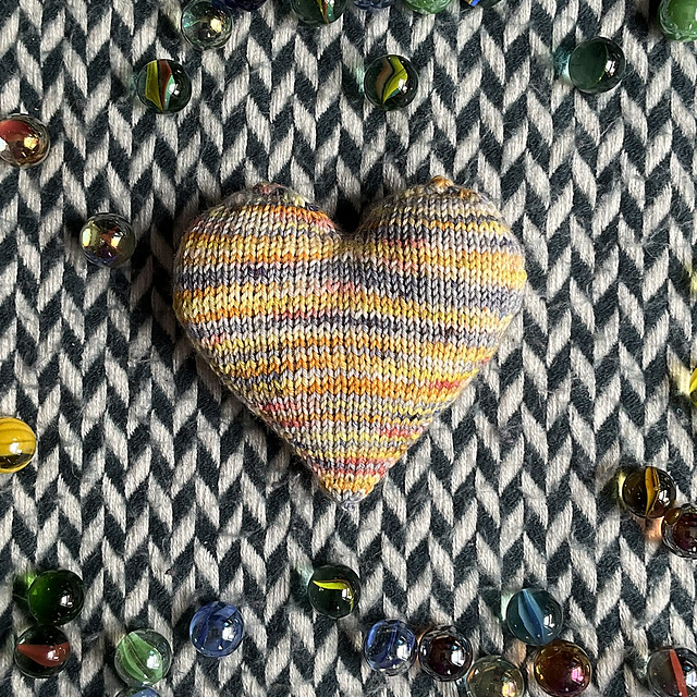 Plushy Heart Knit