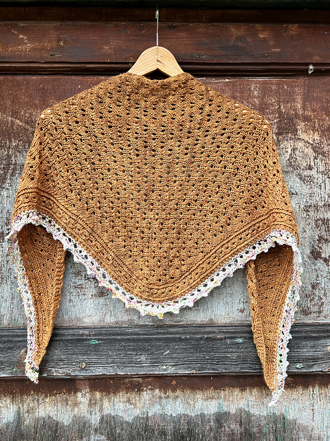 Marigold Shawlette