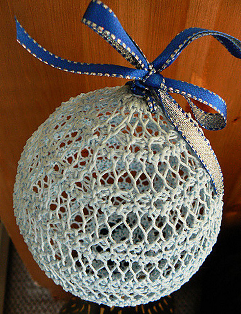 Knitted Lace Ball