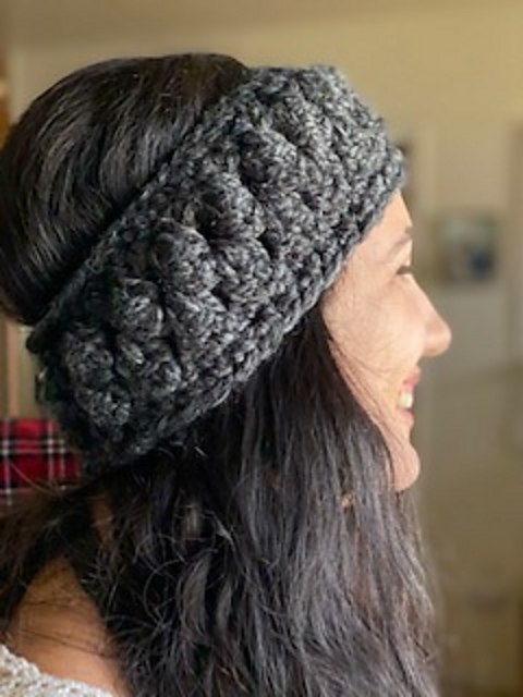 Chilly Night Earwarmer