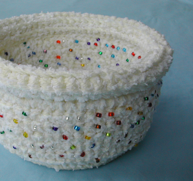 Recycled CD Rolled-Edge Basket