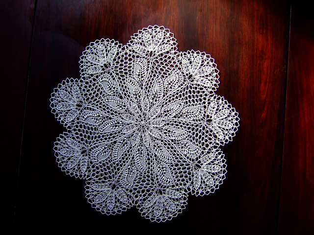 Almette Flower Doily
