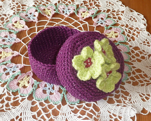 Pretty Floral Trinket Box