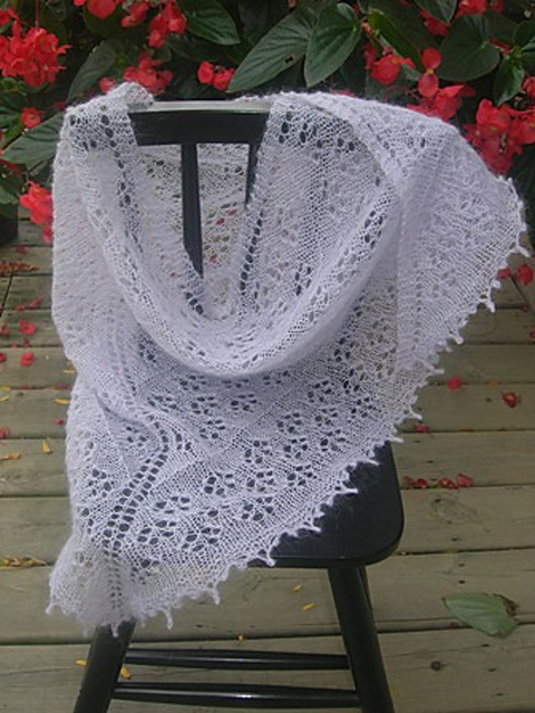 Sweet Alyssum Shawl (Lace)