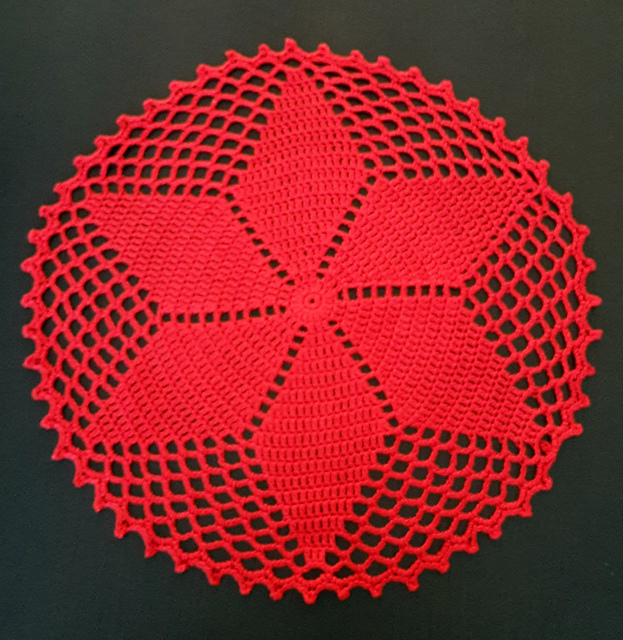 0-522 Christmas doily with star