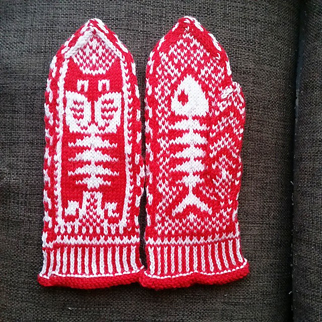 Cat&Fish Mittens
