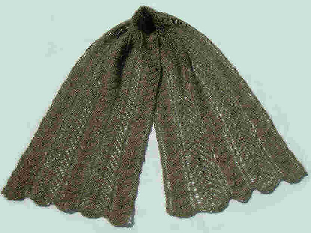 Ruched Scarf with Trellis Panels