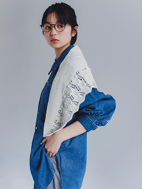 Ravelry: ボタニカルモチーフショール pattern by Sanae Nasu (那須 早苗）