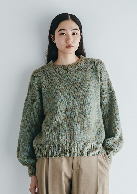 Ravelry: GEEKのボリュームスリーブプルオーバー pattern by Mariko