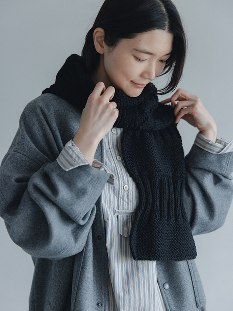 Ravelry: スパニッシュのアシンメトリーマフラー pattern by YOKOTA CO