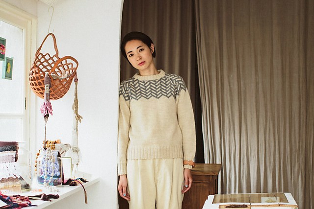 Ravelry: Winter Woven Sweater 冬の編み込みセーター pattern by Tomo