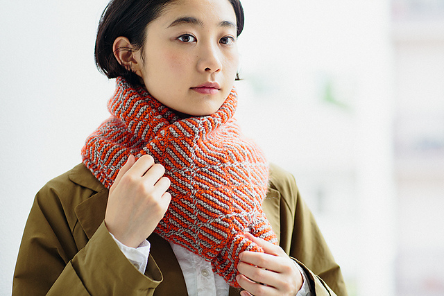 Ravelry: Stripes Stole (スクエア＆ボーダーのストール) pattern by