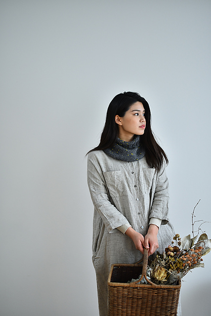Stone  ウール ハーフジップ ネックウォーマー Ravelry: ネックウォーマー pattern by YOKOTA CO,.LTD. (DARUMA)