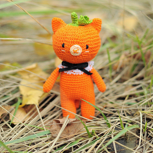 Halloween Pumpkin Cat