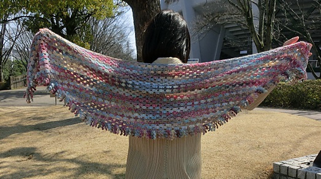 Lacey shawl