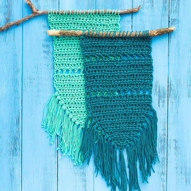 Simple Fringed Wall Hanging