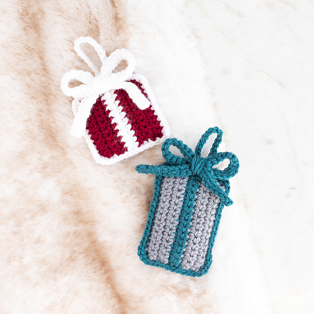 Pretty Present Ornament