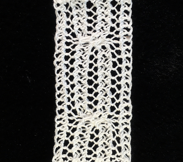 Beeton's Lace Chain