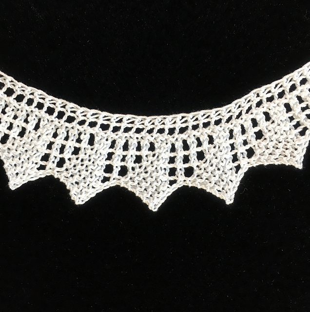 Windblown Diamond Edging