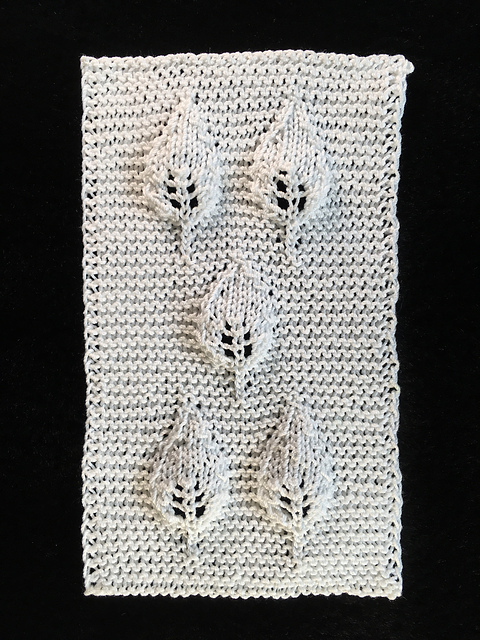 Flat Leaf on Garter Stitch