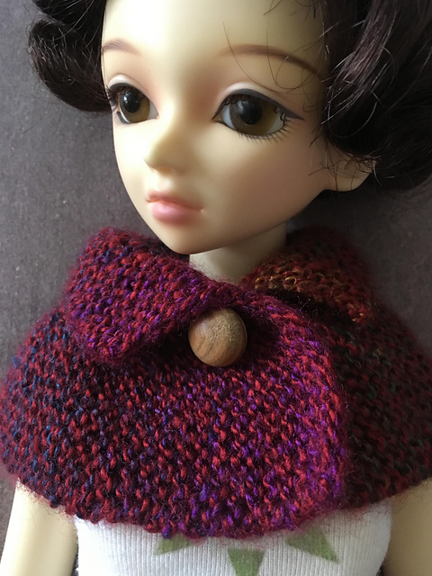 Shrug for 22" BJD Doll