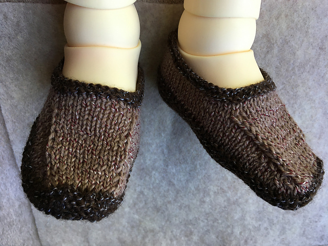Slippers for 32" BJD Doll