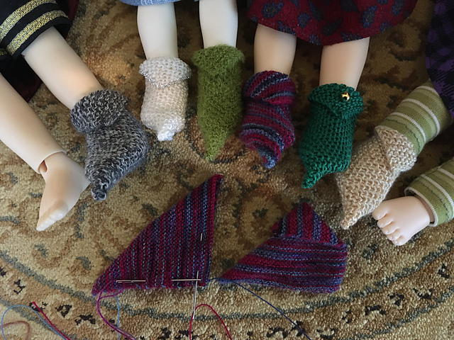 Elf Boots for 1.5" Doll Feet