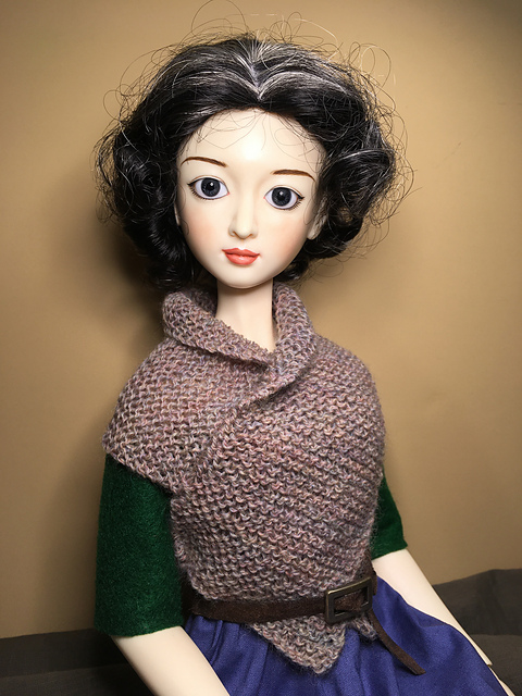 Simple Shawl for 22" BJD