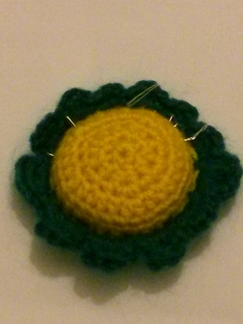 Daisy Pincushion