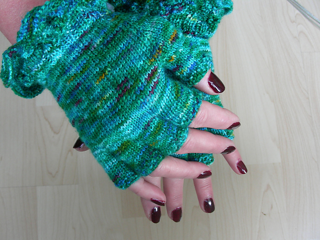 Fingerless Gloves