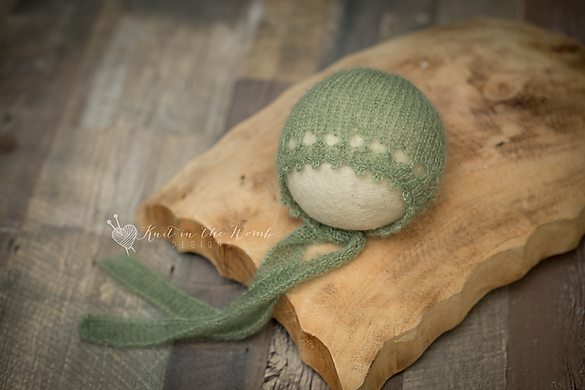 Willow Bonnet and Wrap