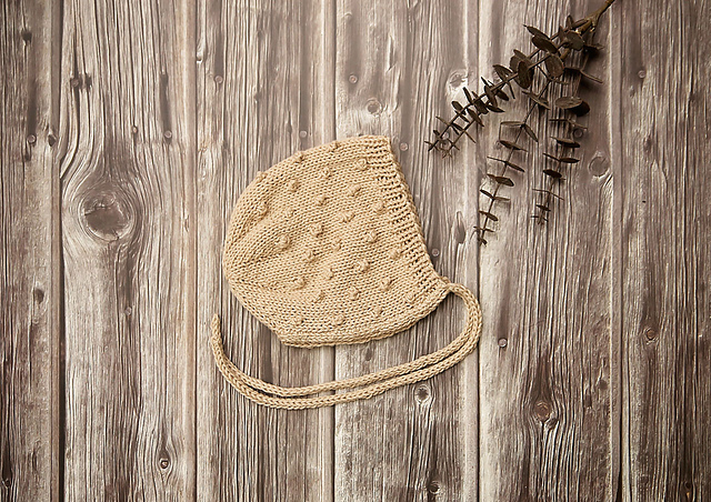 Mini Bobble Bonnet