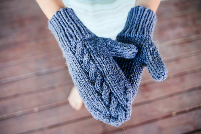Angie Bulky Mittens