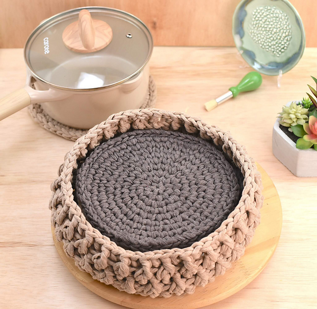 Thick Potholder or Trivet Set