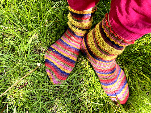 Shorty Lace Socks