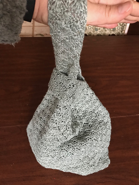 p. 10 Knot Bag