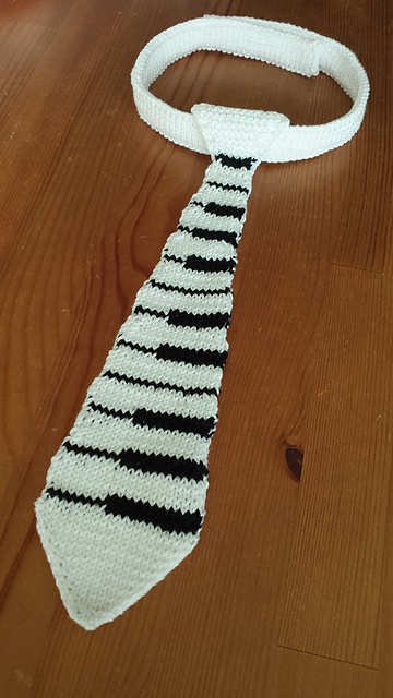 Boy's Piano Tie
