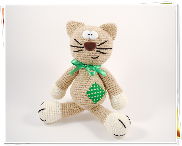 Amigurumi Brown Patch the Cat