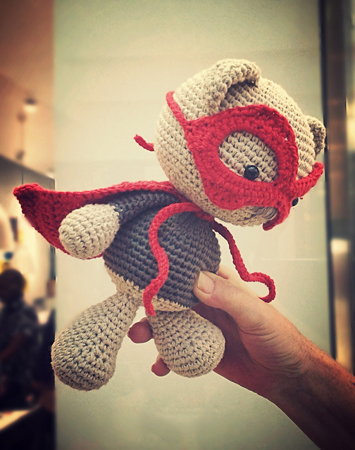 Bobble Teddy Superhero