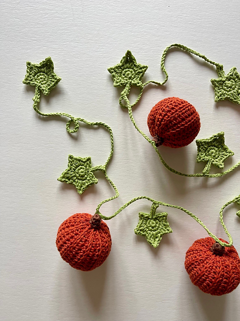 Pumpkin Patch Garland