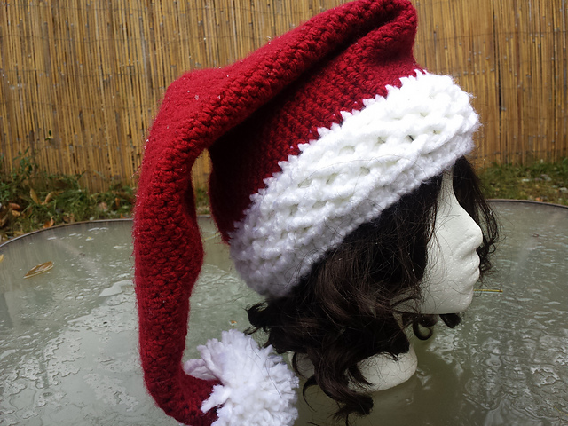 Bulky Cables Santa Christmas Hat