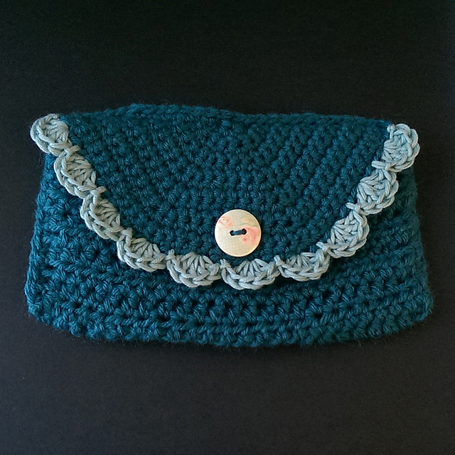Clutch Bag / Purse with Shell Edging