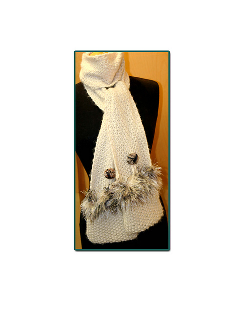 Pleasingly Soft Pocket Scarf