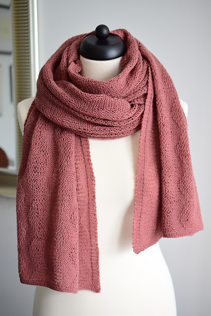 Ravelry: Maye pattern by Zsuzsanna Orthodoxou