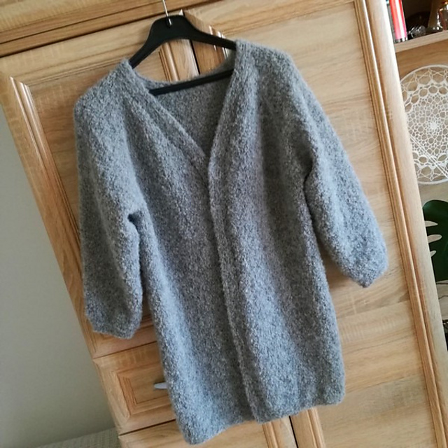 Raglan cardigan