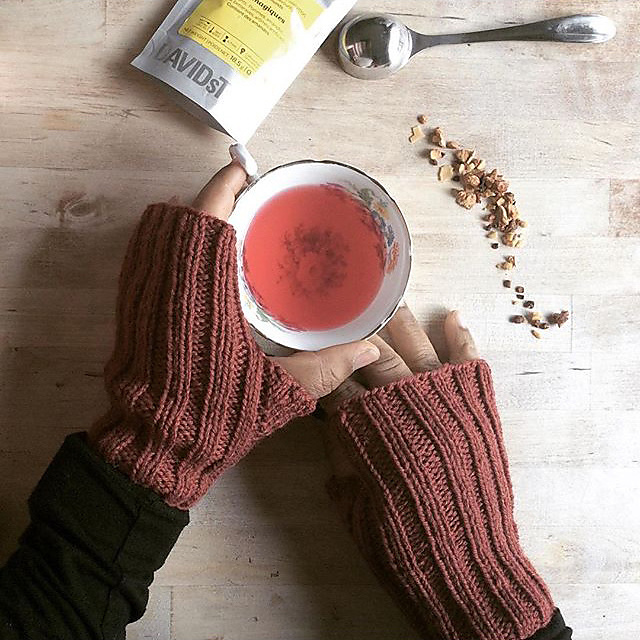 Easy Ribbed Fingerless Gloves